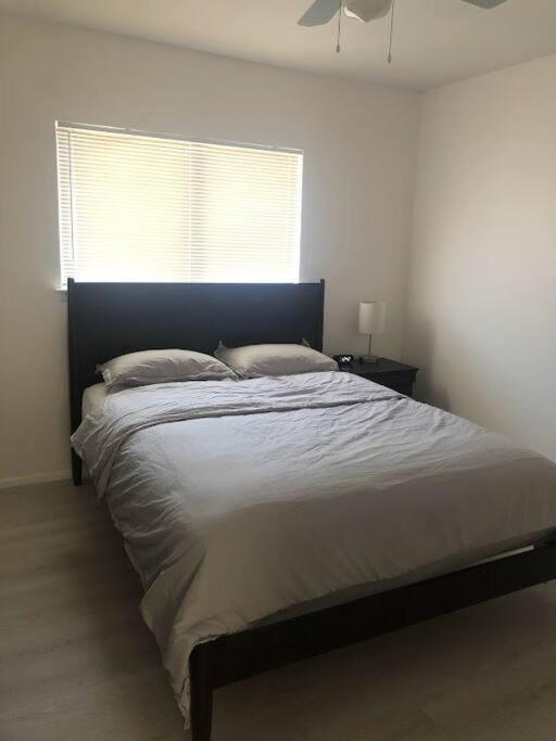 Cheerful 3-bedroom With A Pool Hébergement de vacances San Antonio
